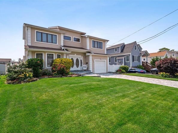 3362 Colony Drive, Baldwin Harbor NY 11510