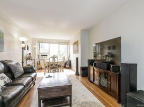 18-70 211th Street 5K, Bayside NY 11360