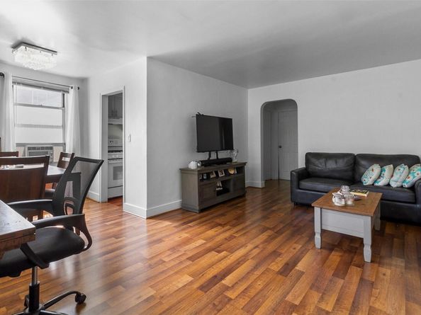 84 Spruce Street 1A, Yonkers NY 10701