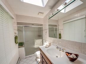 79 Tahlulah Lane, West Islip NY 11795