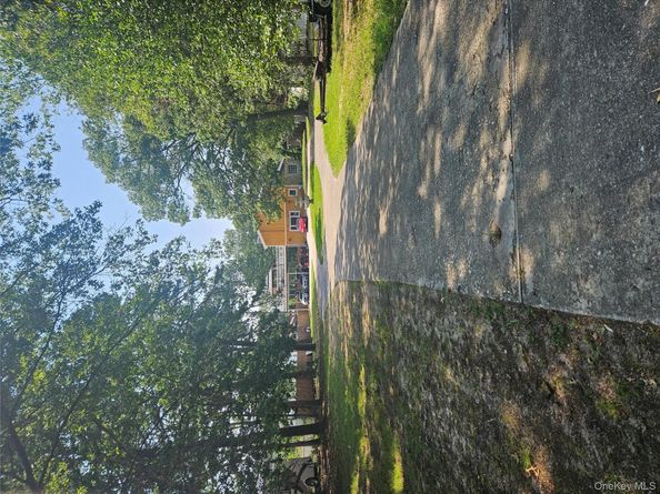 402 Johnson Avenue, Bohemia NY 11716