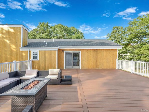 402 Johnson Avenue, Bohemia NY 11716
