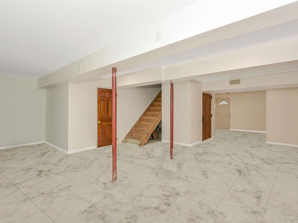 402 Johnson Avenue, Bohemia NY 11716