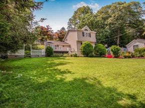17 Shenorock Drive, Yorktown Heights NY 10598
