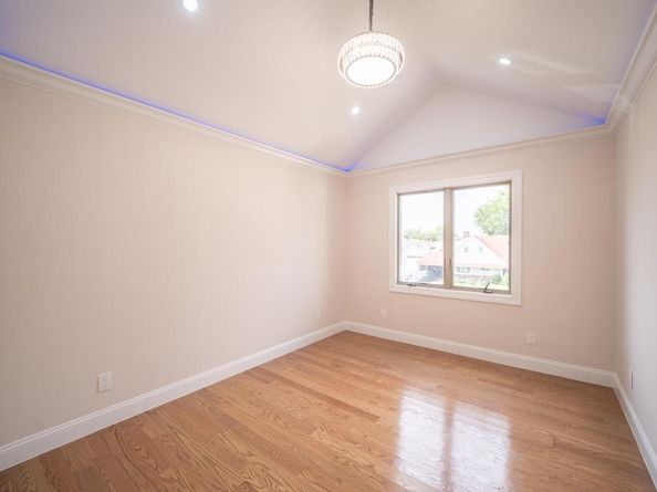 22 Sleepy Lane, Hicksville NY 11801