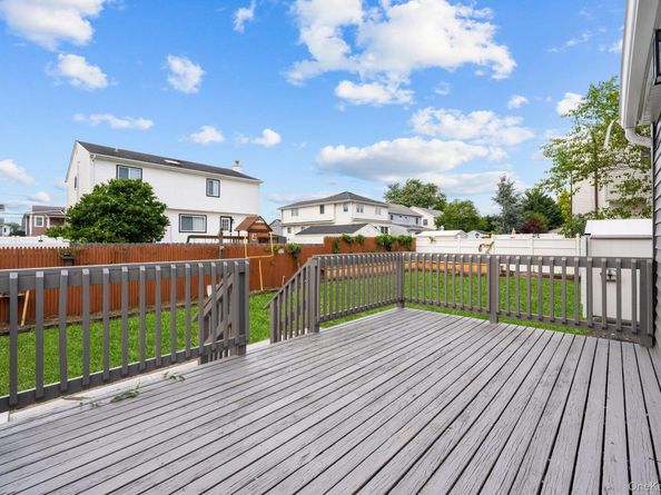 2572 Riverside Avenue, Seaford NY 11783