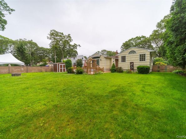 22 Howe Road, Coram NY 11727