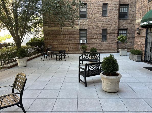 35 Parkview Avenue 5C, Bronxville NY 10708