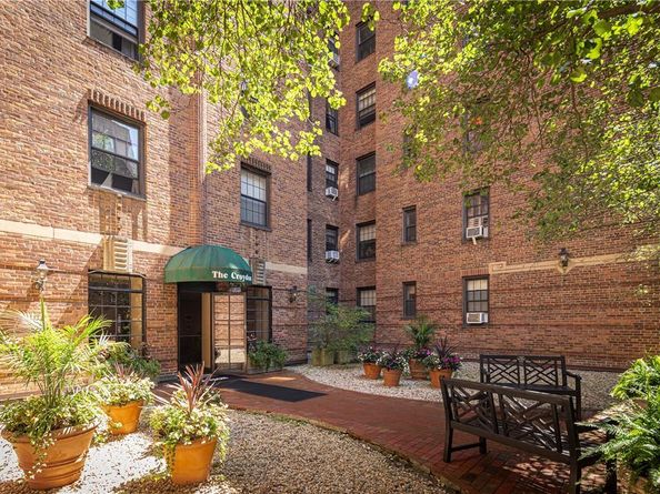 35 Parkview Avenue 5C, Bronxville NY 10708