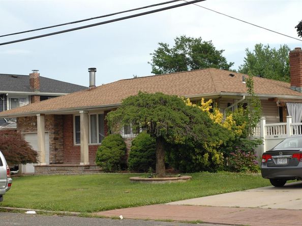 176 Floyd Street, Brentwood NY 11717