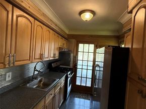 176 Floyd Street, Brentwood NY 11717