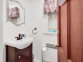 202 Devoe Avenue, Yonkers NY 10705