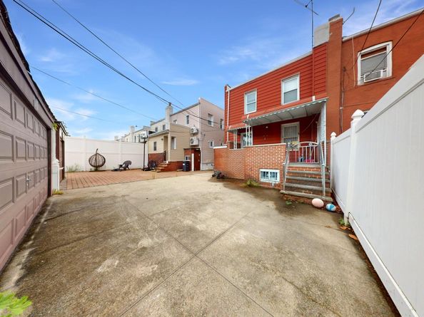 1491 E 32nd Street, Brooklyn NY 11234