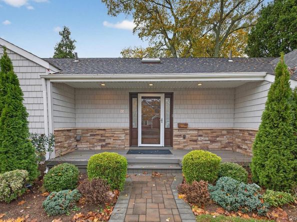 44 Keeler Avenue, Merrick NY 11566