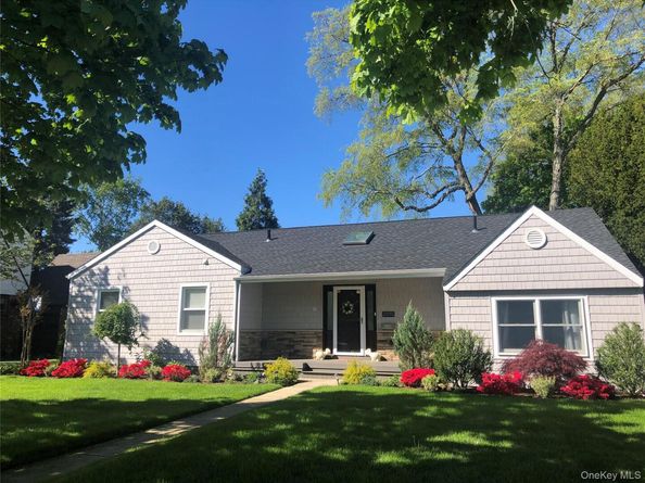44 Keeler Avenue, Merrick NY 11566