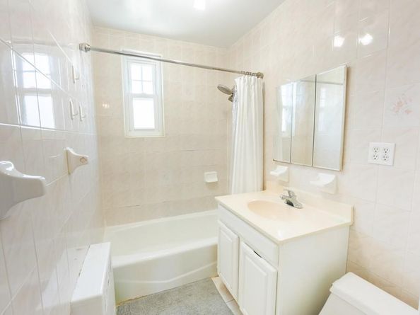 15318 78th Road, Flushing NY 11367