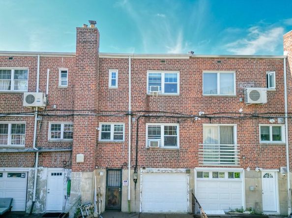 15318 78th Road, Flushing NY 11367