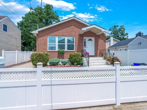 39 Mirin Avenue, Roosevelt NY 11575