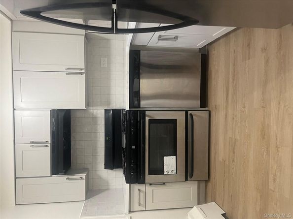 61-25 97th Street 1D, Rego Park NY 11374