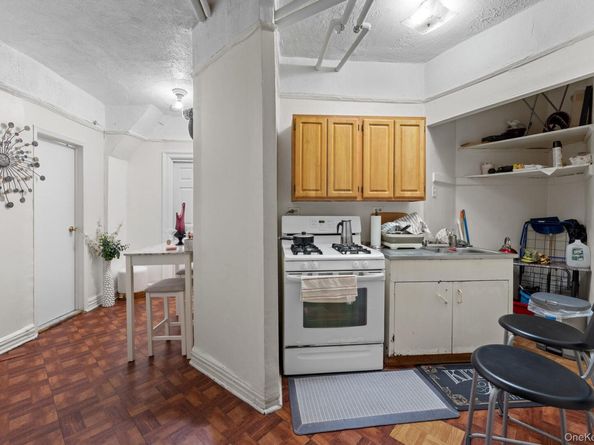 941 Jerome Avenue 1A, Bronx NY 10452