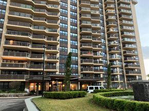 18-15 215 Street 3M, Bayside NY 11360