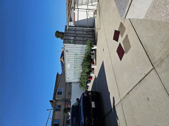 15027 Linden Blvd, Jamaica NY 11434