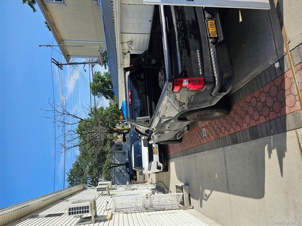 15027 Linden Blvd, Jamaica NY 11434