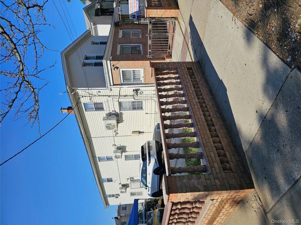 15027 Linden Blvd, Jamaica NY 11434