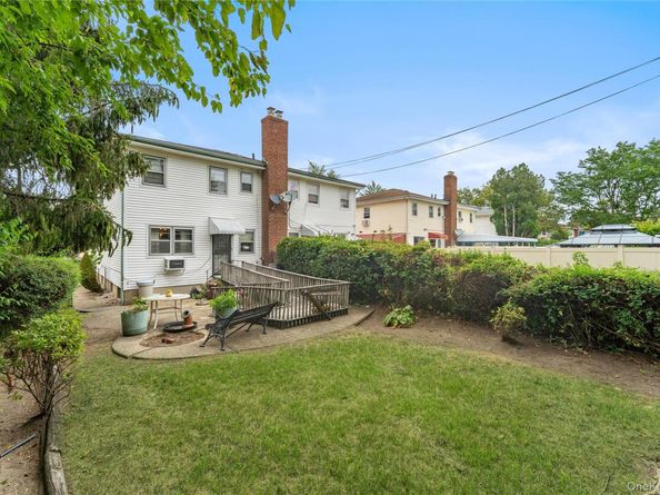 25340 147th Avenue, Rosedale NY 11422