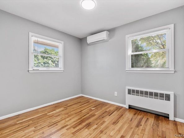 7 Prose Street, Hicksville NY 11801