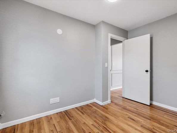 7 Prose Street, Hicksville NY 11801