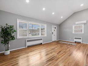 7 Prose Street, Hicksville NY 11801
