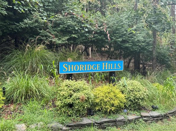 7 Cornell Road, Shoreham NY 11786