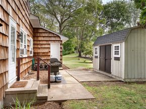 7 Cornell Road, Shoreham NY 11786