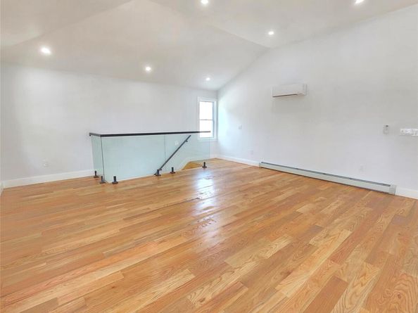 14419 230 Street, Springfield Gardens NY 11413