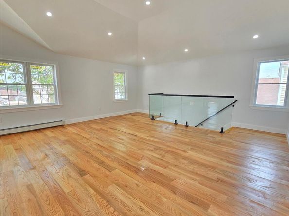 14419 230 Street, Springfield Gardens NY 11413