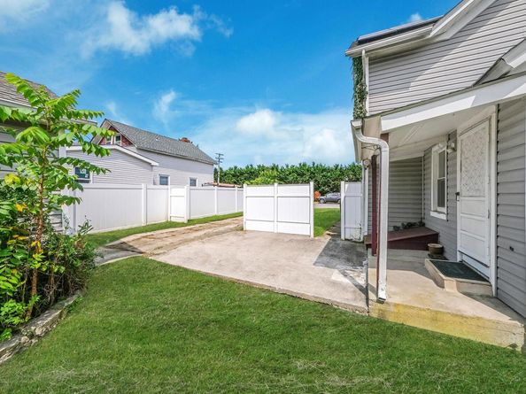 46 Lincoln Avenue, Sayville NY 11782