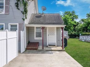 46 Lincoln Avenue, Sayville NY 11782