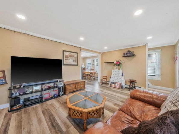 46 Lincoln Avenue, Sayville NY 11782