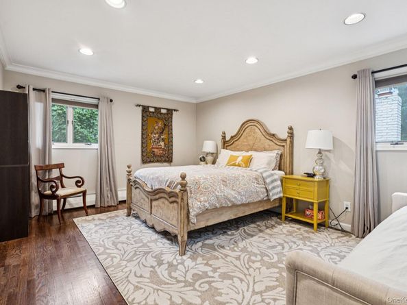 581 Leheigh Lane, Woodmere NY 11598