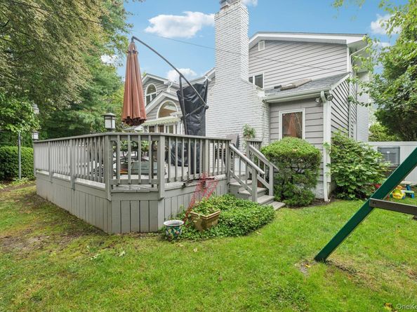 581 Leheigh Lane, Woodmere NY 11598