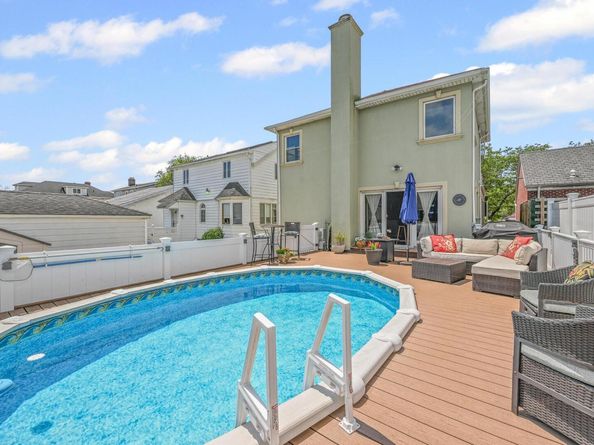 456 Beach 145th Street, Neponsit NY 11694