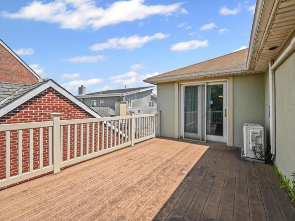 456 Beach 145th Street, Neponsit NY 11694