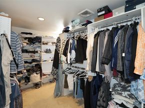 64 Hamilton Drive, Roslyn NY 11576