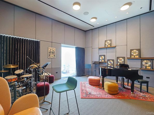 11 Hoyt Street 12M, Brooklyn NY 11201