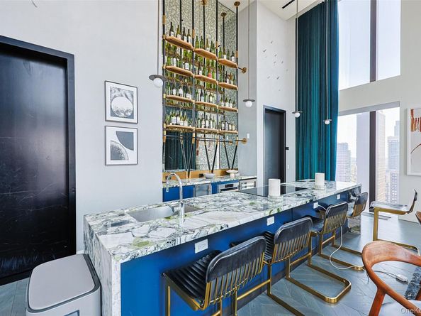 11 Hoyt Street 12M, Brooklyn NY 11201