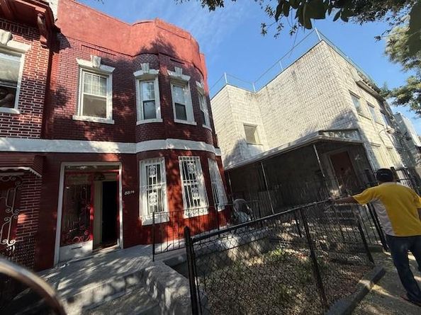 8814 162nd Street, Jamaica NY 11432