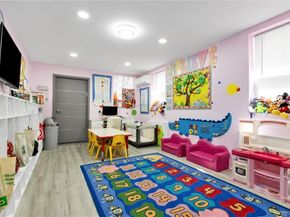 726 Manor Court, Brooklyn NY 11235
