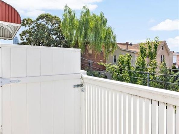 726 Manor Court, Brooklyn NY 11235