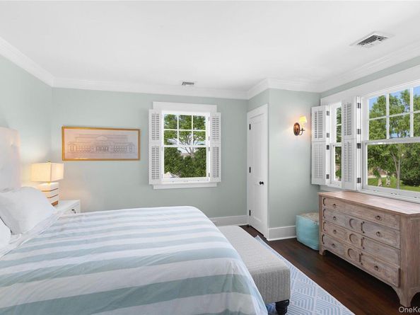 74 Cedar Lane W, Remsenburg NY 11960